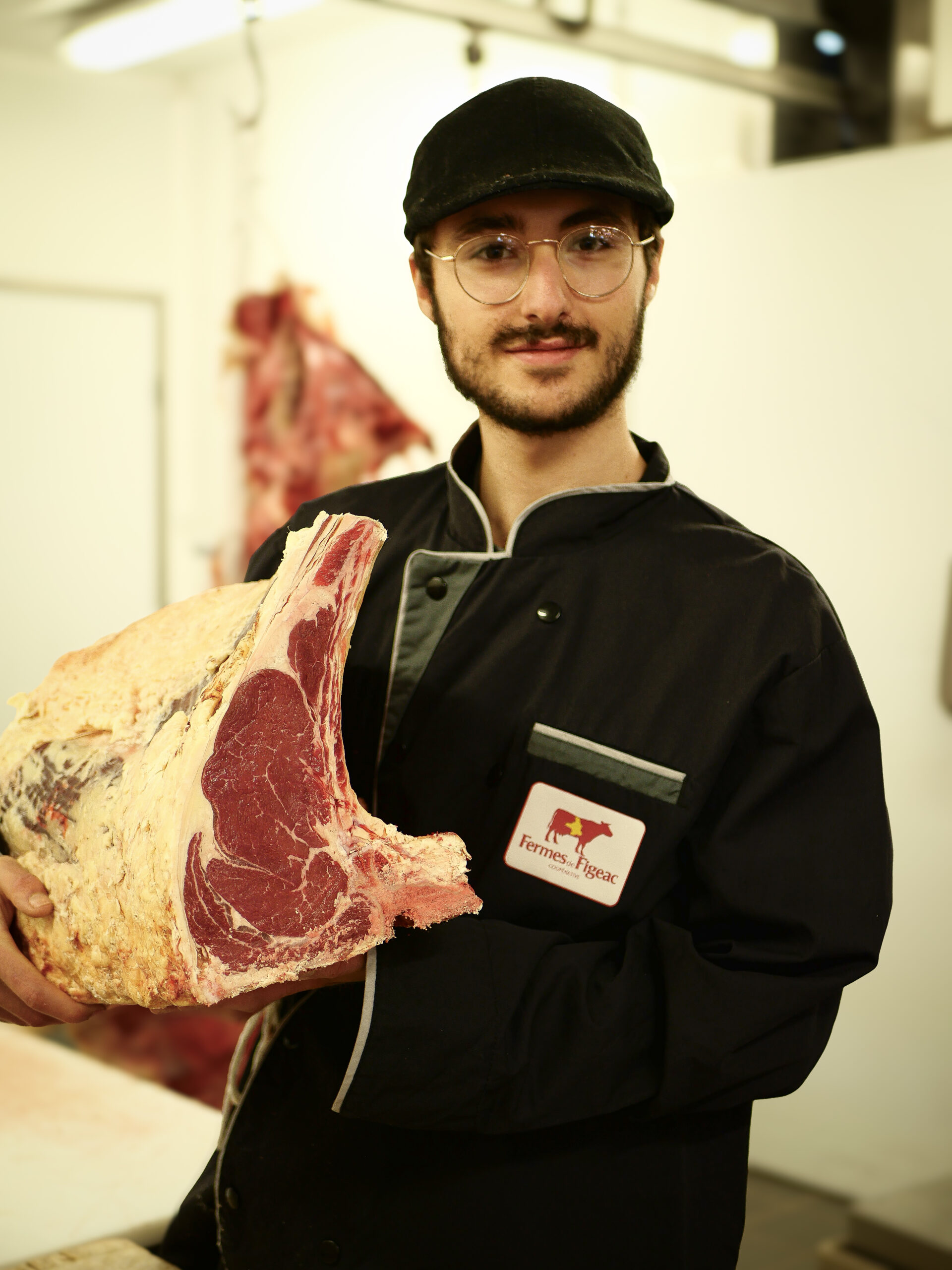 Nos bouchers travaillent de façon artisanales tous types de viandes.